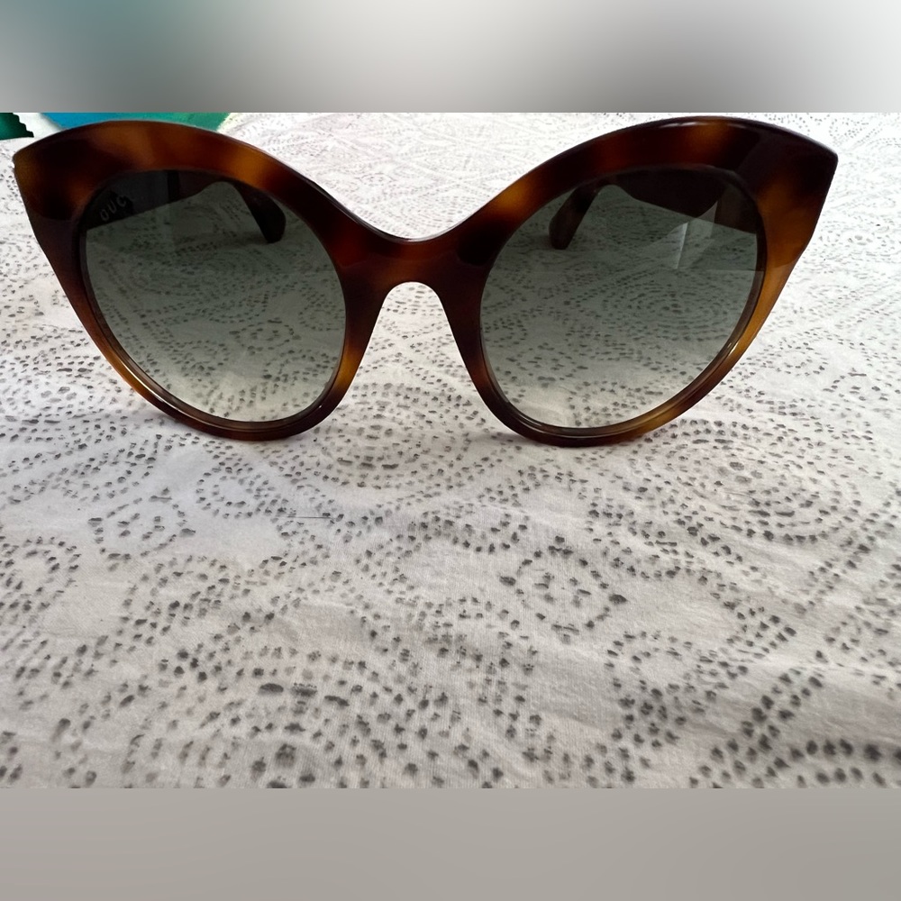 Gucci women’s sunglasses - Picture 4 of 6